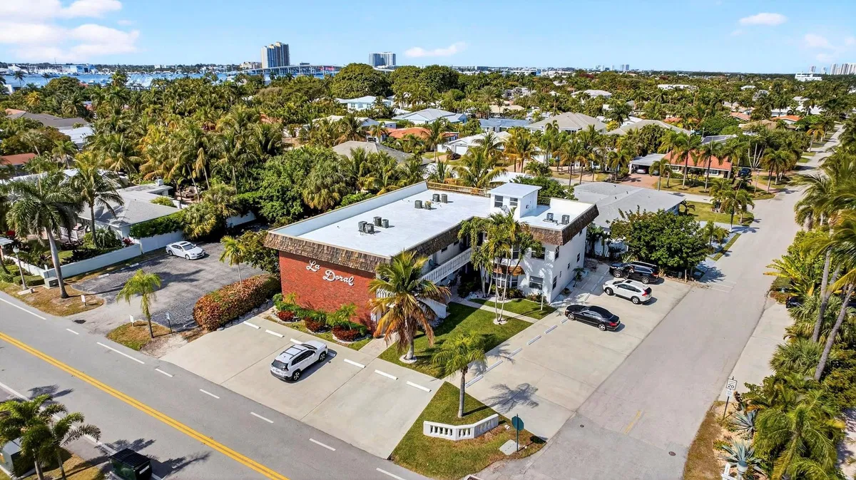 Singer Island Residence photo 7