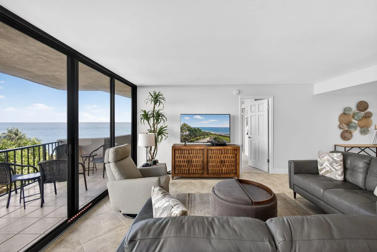 Singer Island Unit 1-406 photo 19