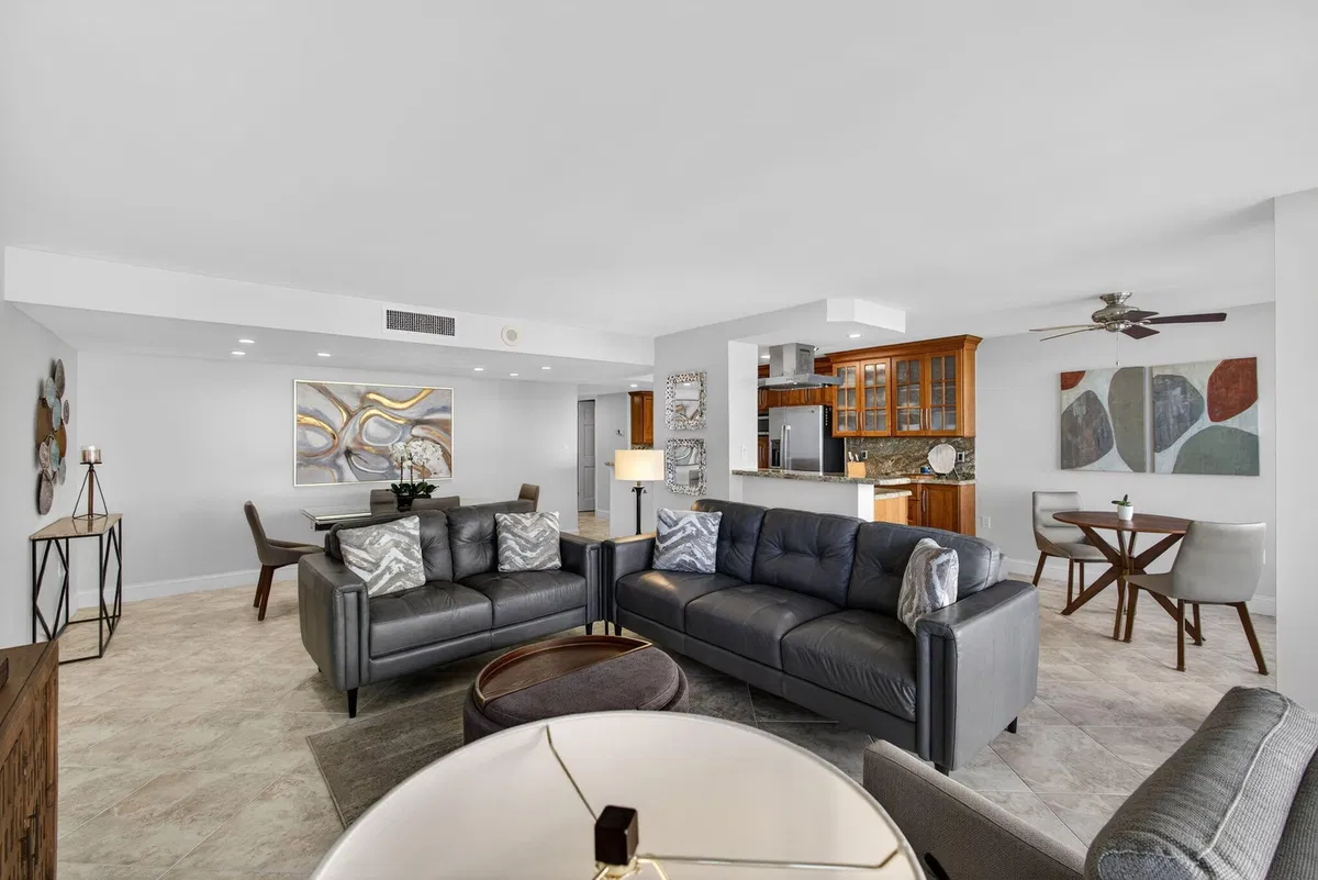 Singer Island Unit 1-406 photo 22