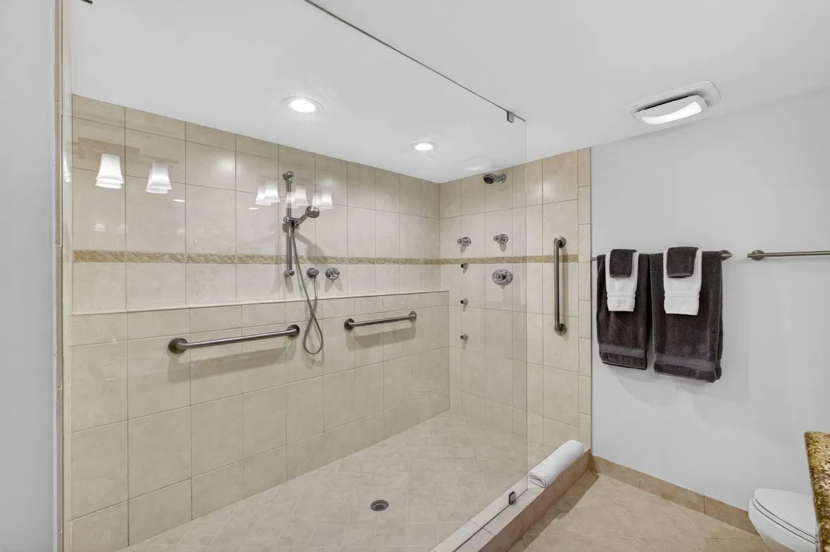 Singer Island Unit 1-406 photo 46
