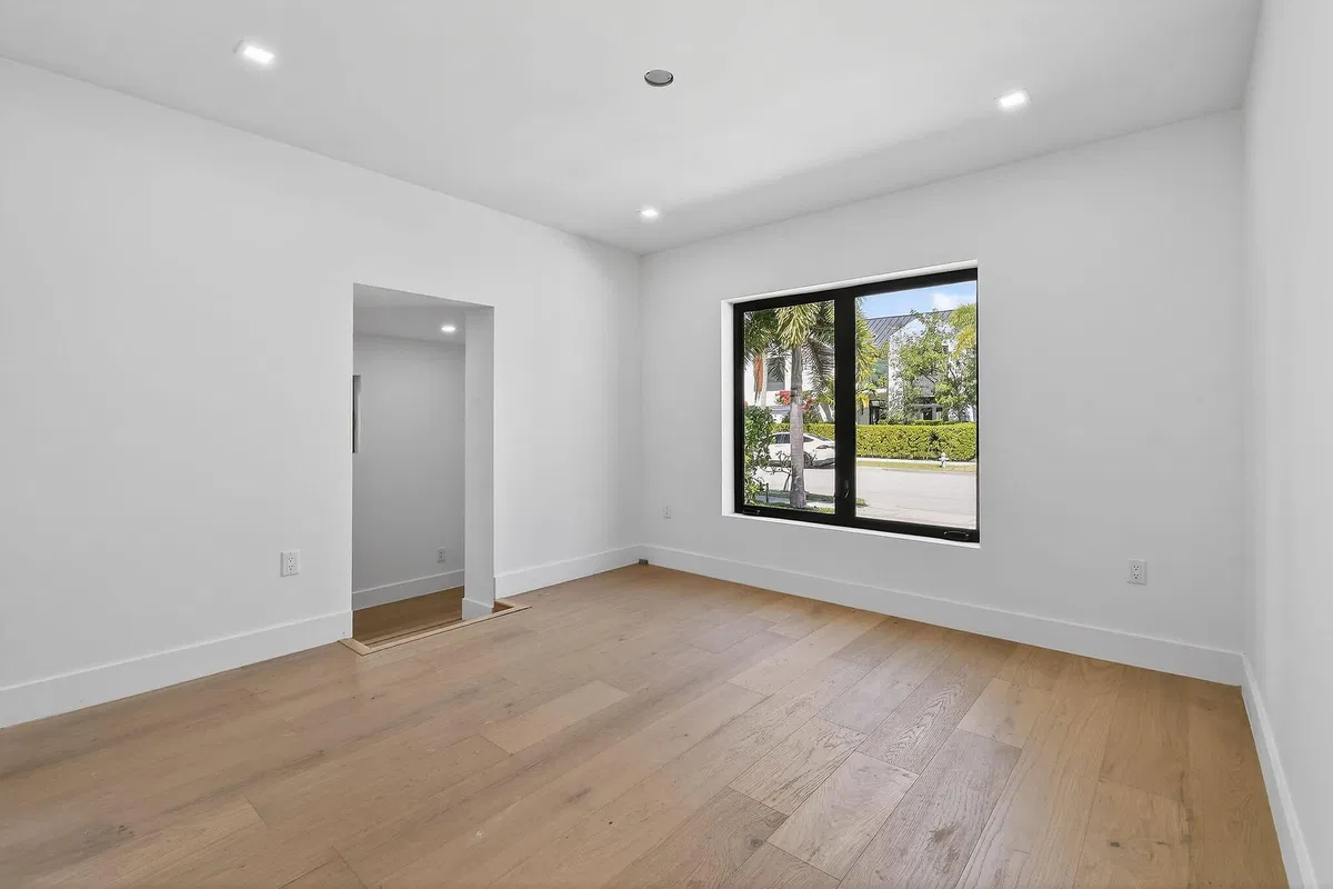 West Palm Beach Residence photo 37