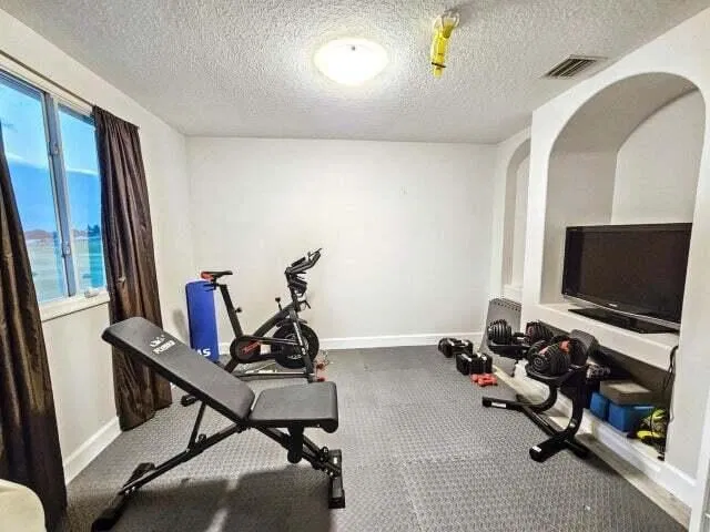 Residence photo 10