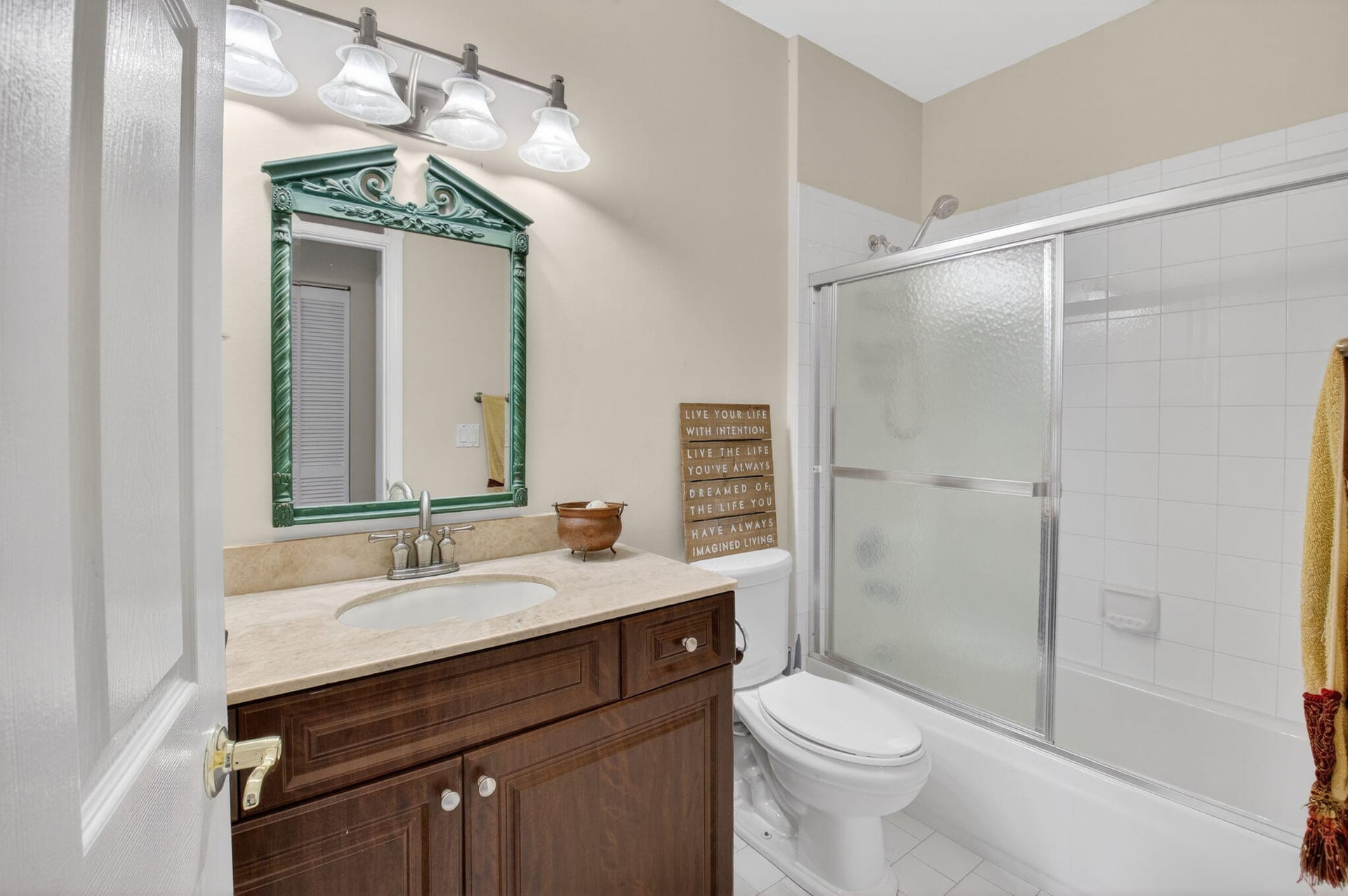 Residence photo 37