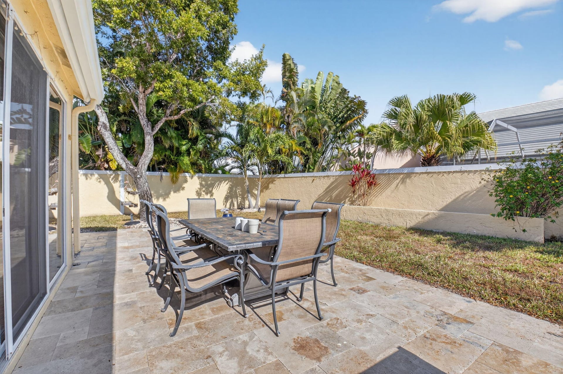  Residence photo 46