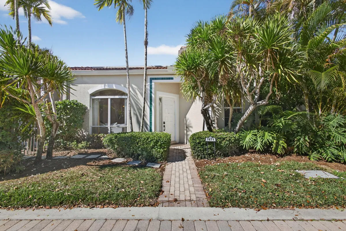 Ibis Golf & Country Club Residence