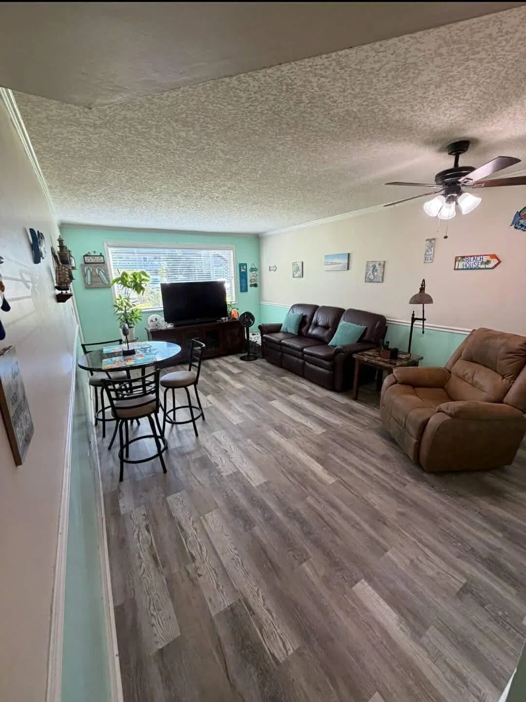 Unit 107 photo 4