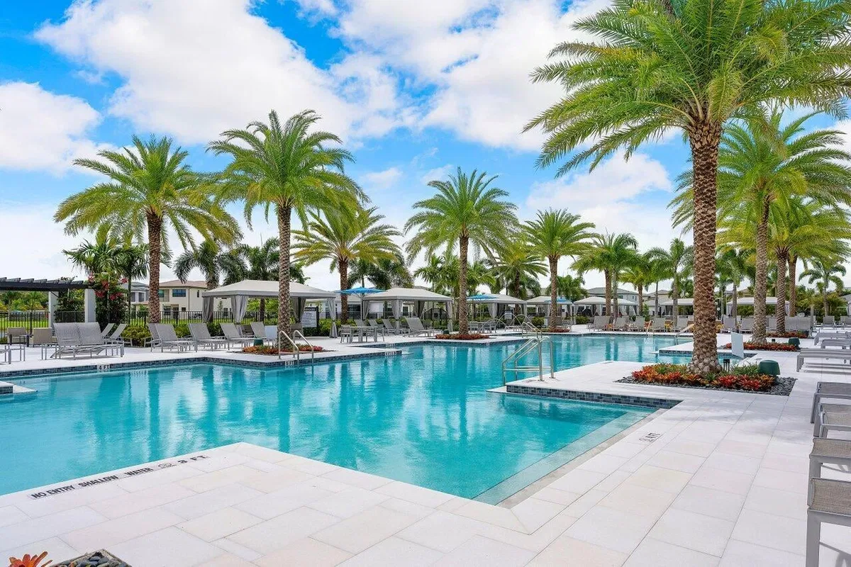 Boca Bridges Residence photo 100