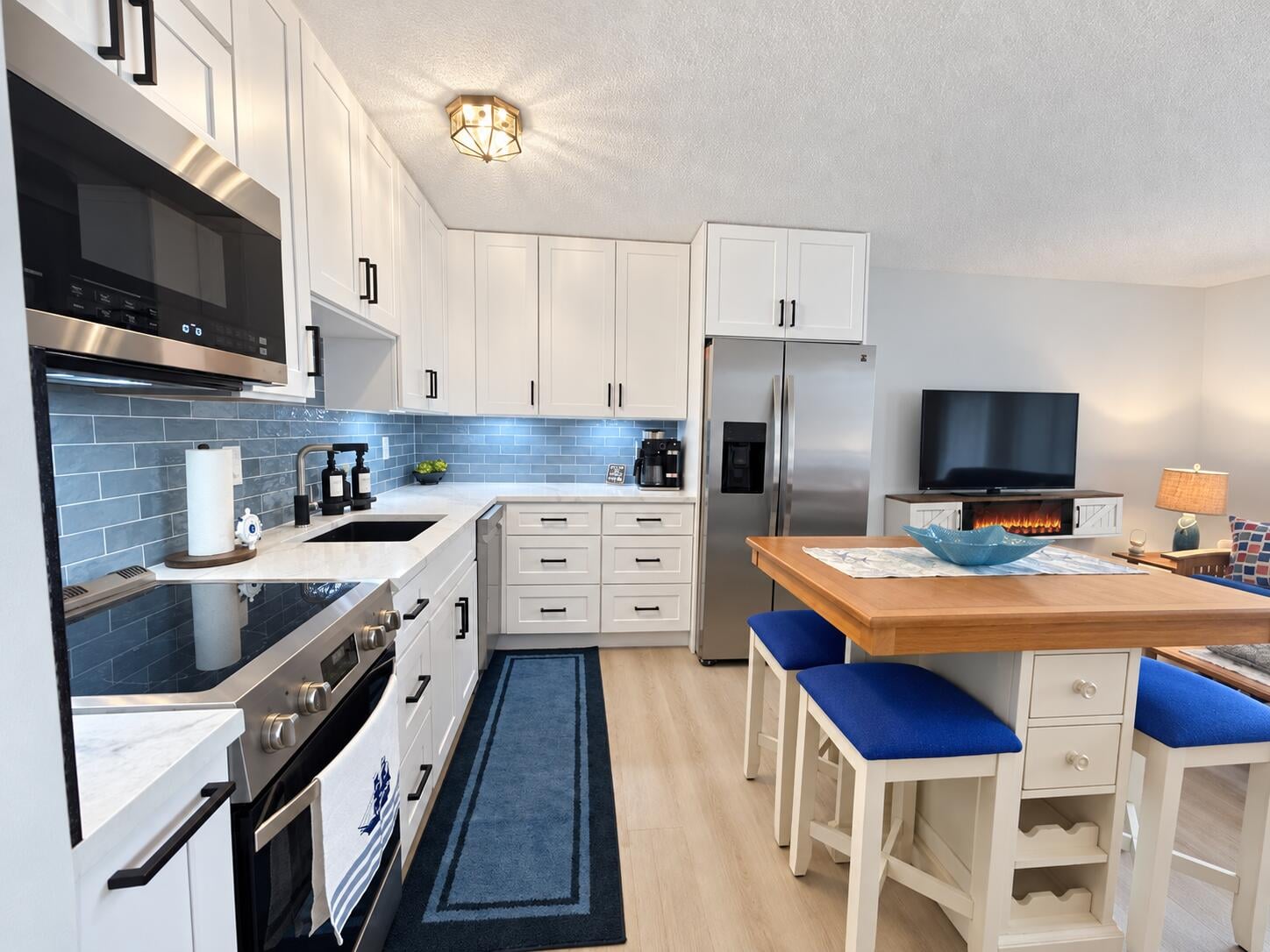 Singer Island Unit 303 photo 4