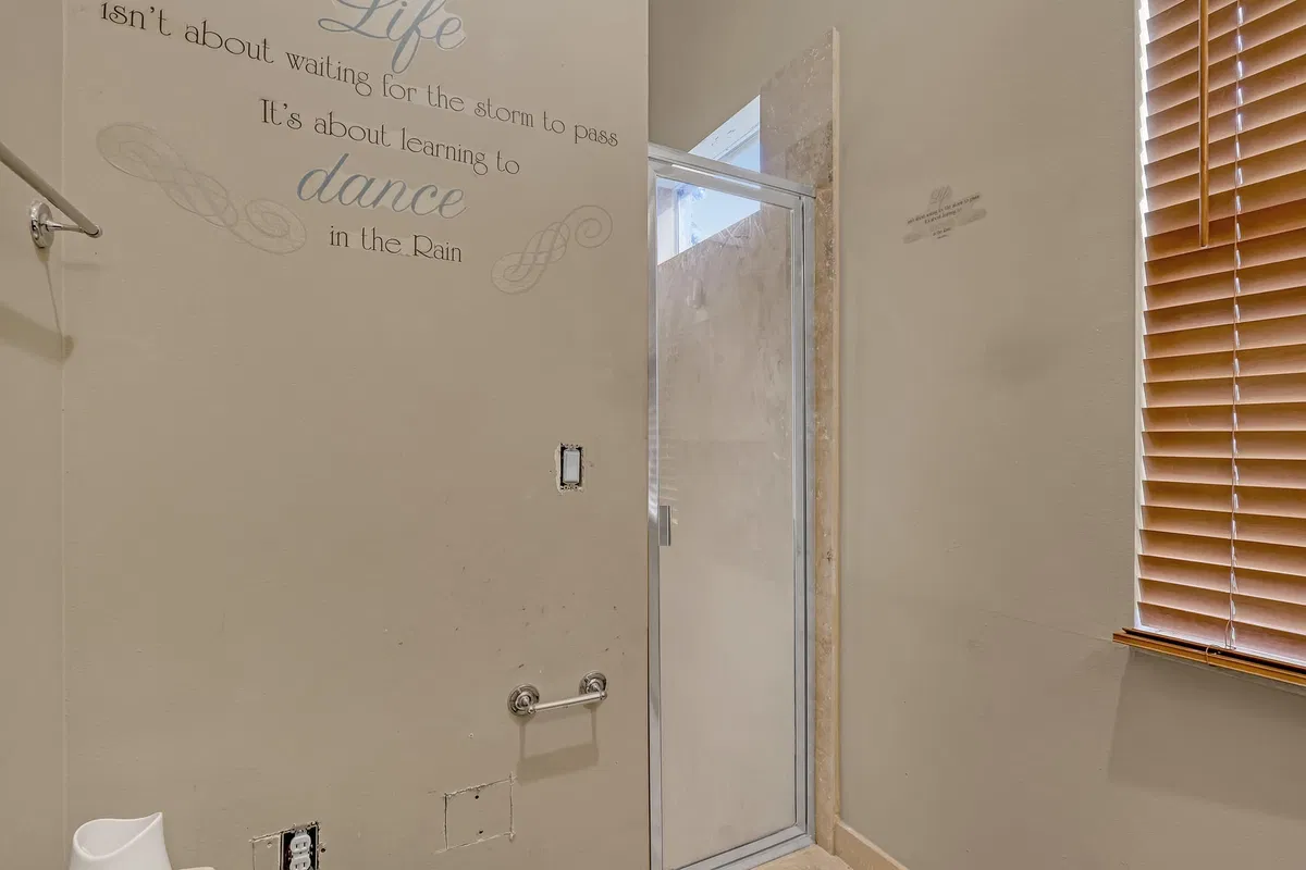  Residence photo 46