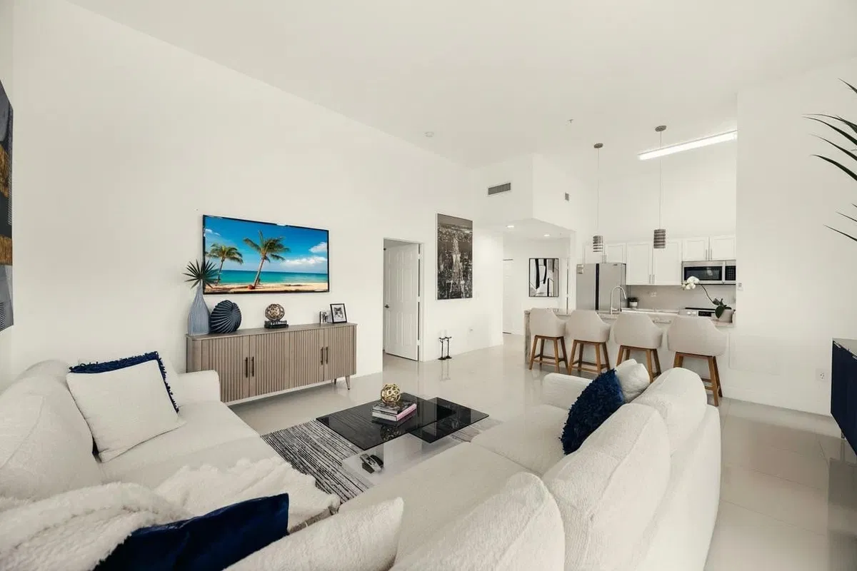 The Montecito Unit 101 photo 7