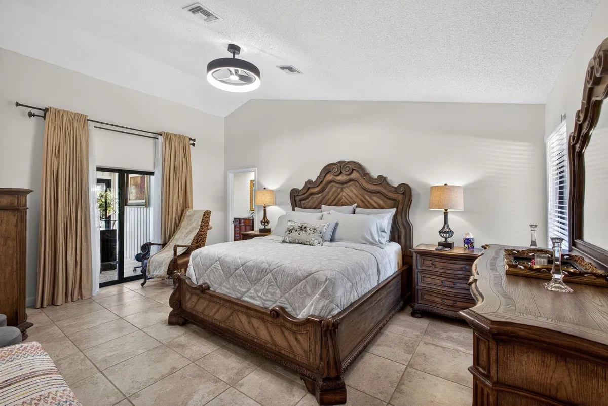 PGA National Palm Beach Gardens Residence photo 25