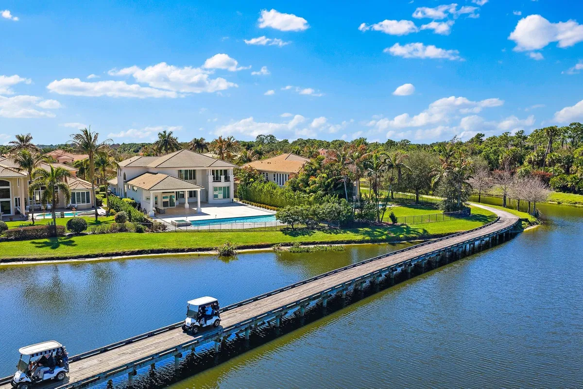 Jupiter Country Club Residence