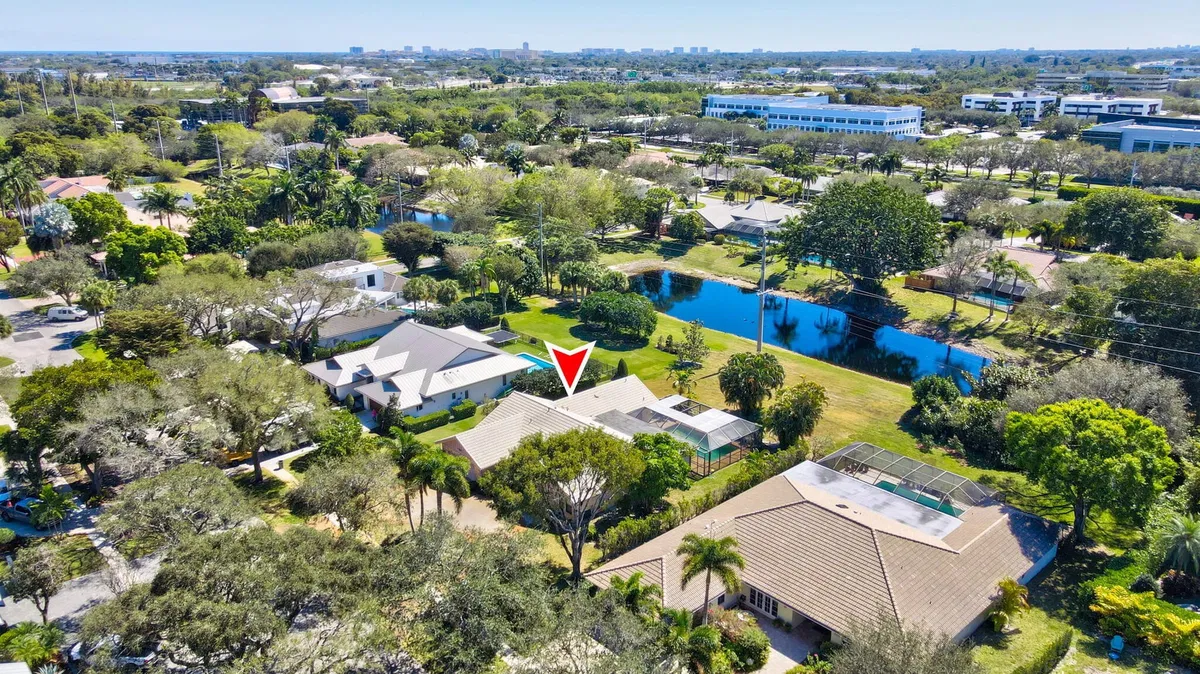 Boca Bath & Tennis Residence photo 7