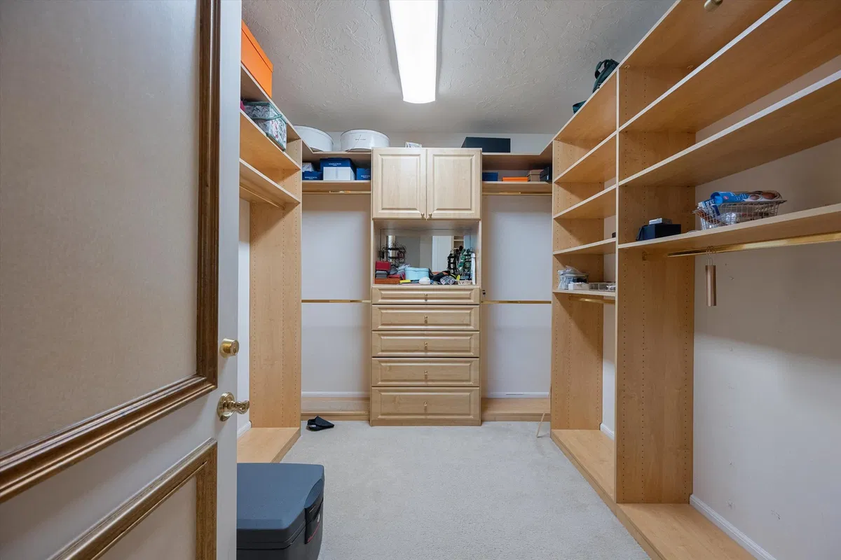  Residence photo 31