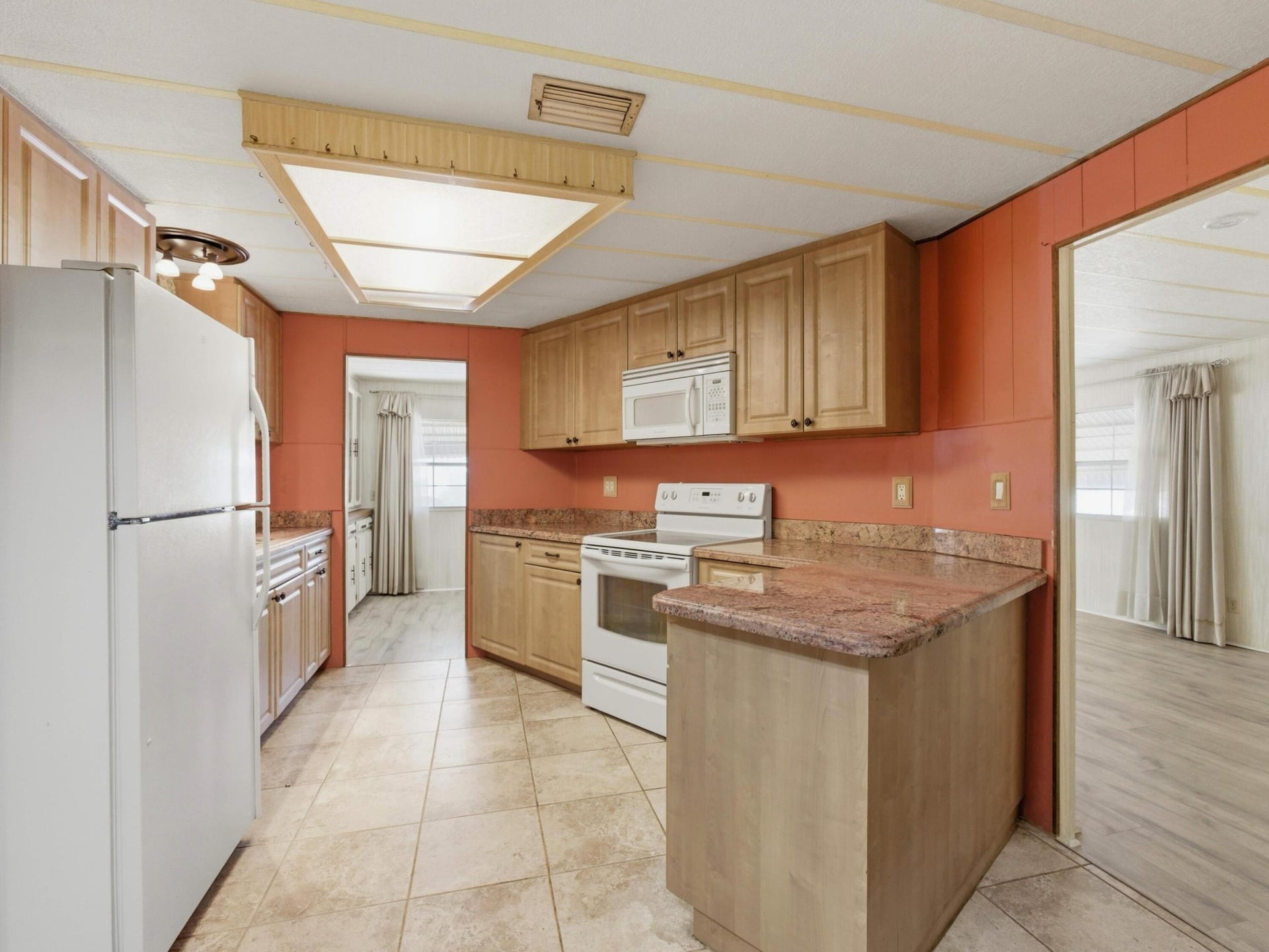  Residence photo 16