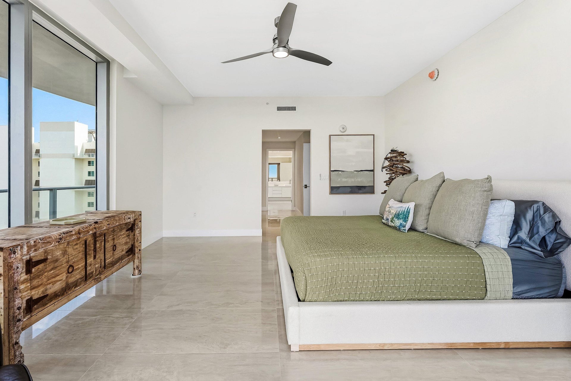 Amrit Ocean Resort & Residences Unit 1702p photo 16