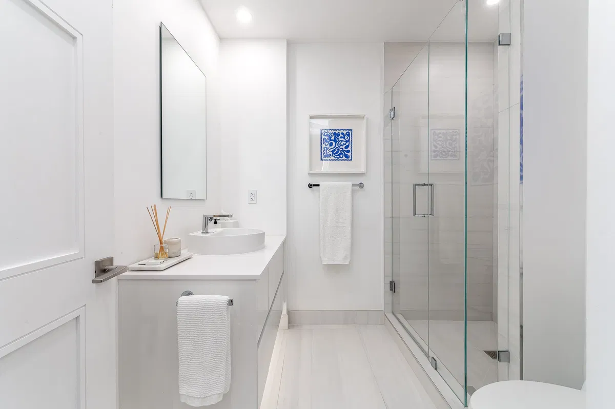 Tower 155 Unit 1008 photo 13