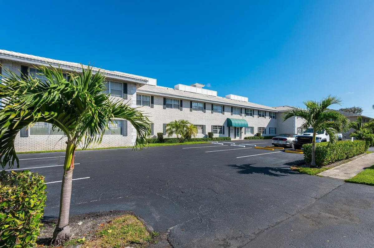 Boca Raton Unit 106 photo 25