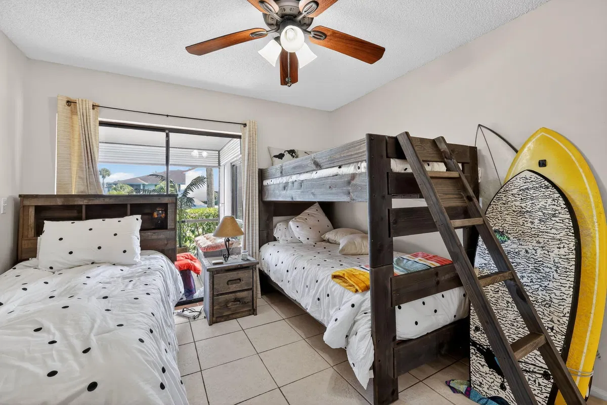 Unit 603 photo 19
