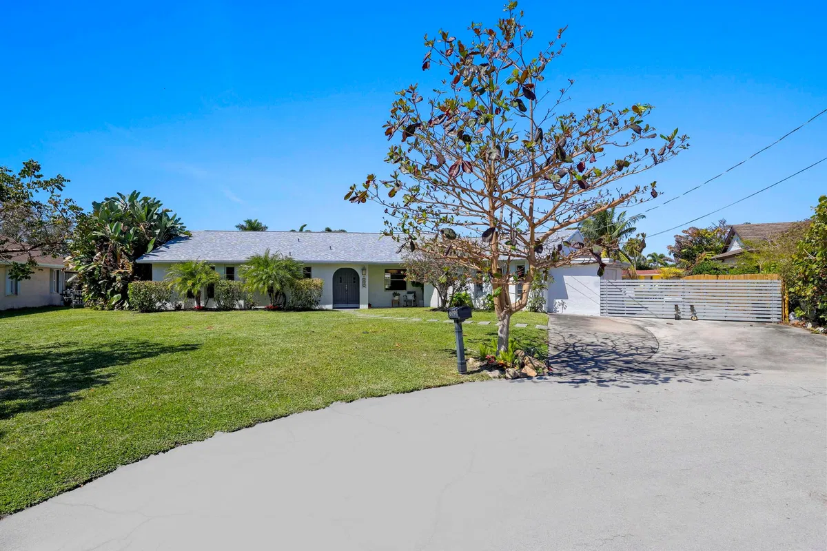 Residence photo 4