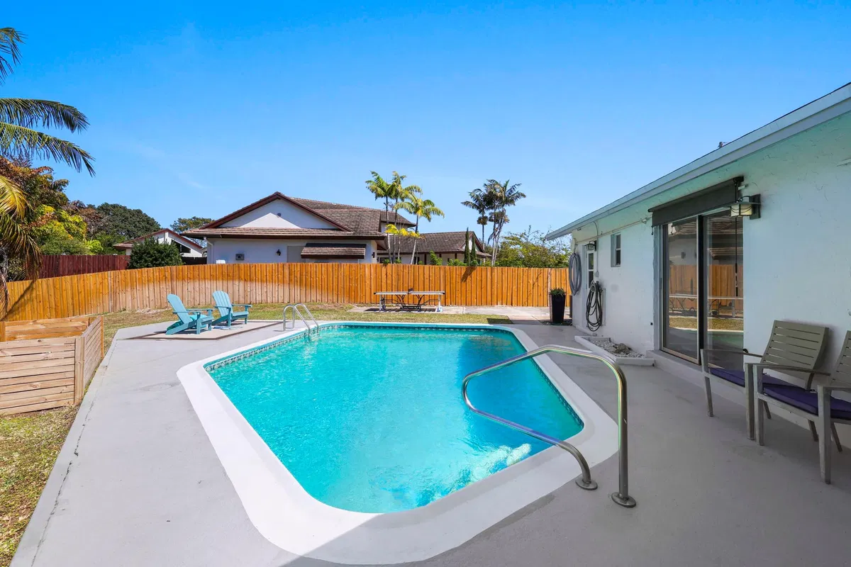 Residence photo 19