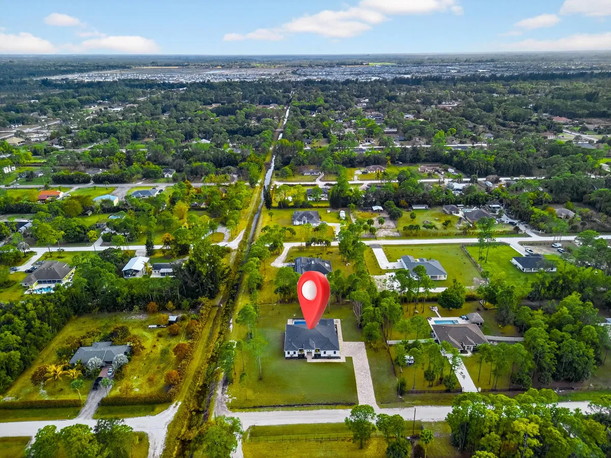  Residence photo 13