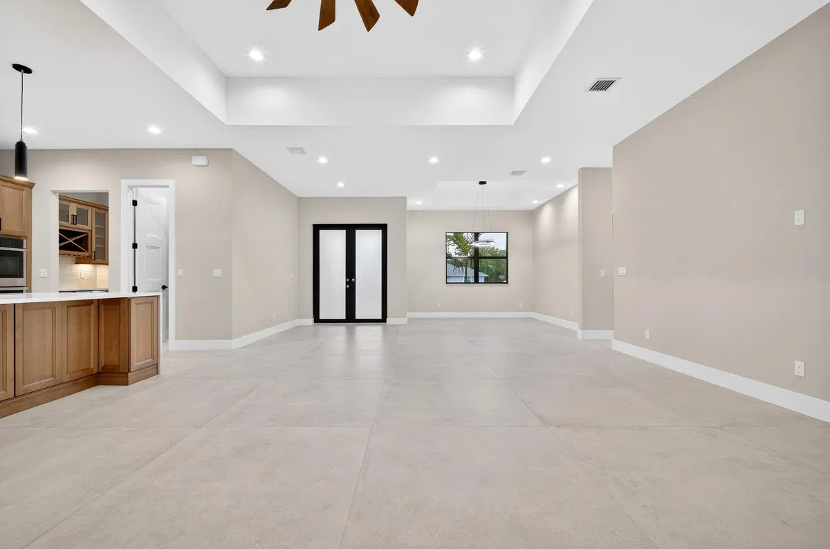  Residence photo 25