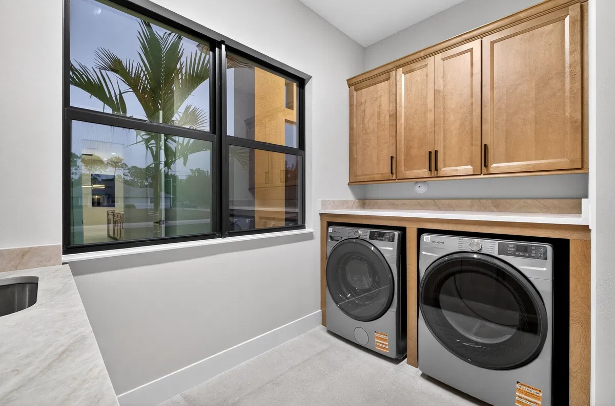  Residence photo 37