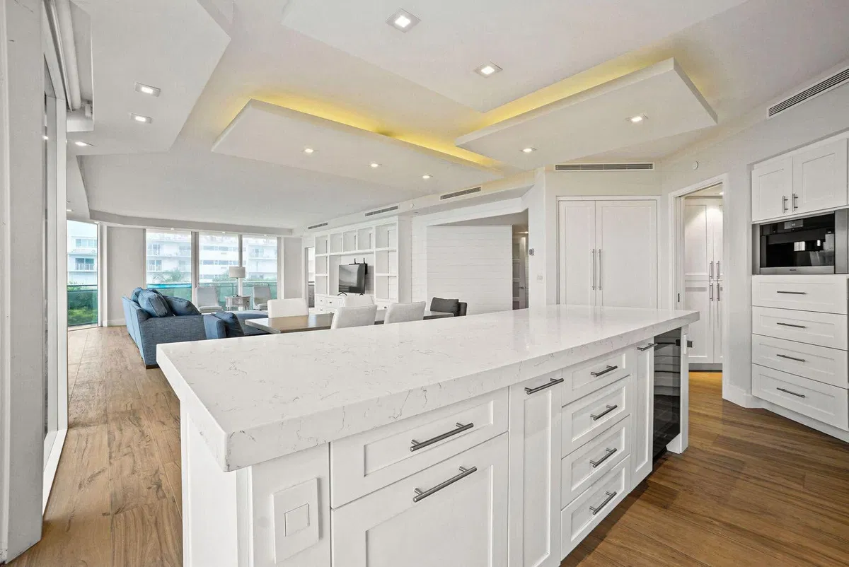 Miraflores Palm Beach Unit 306n photo 13