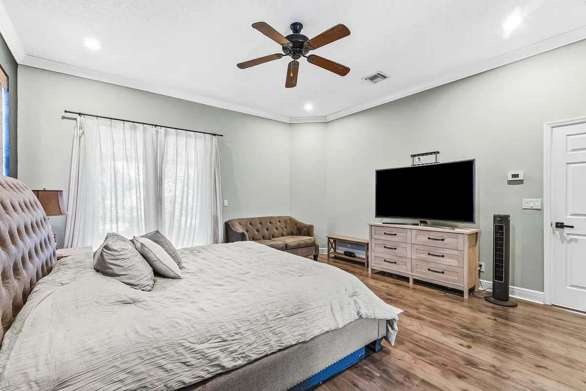 Residence photo 13