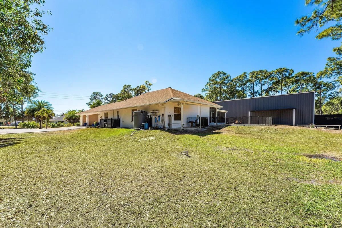 Residence photo 28