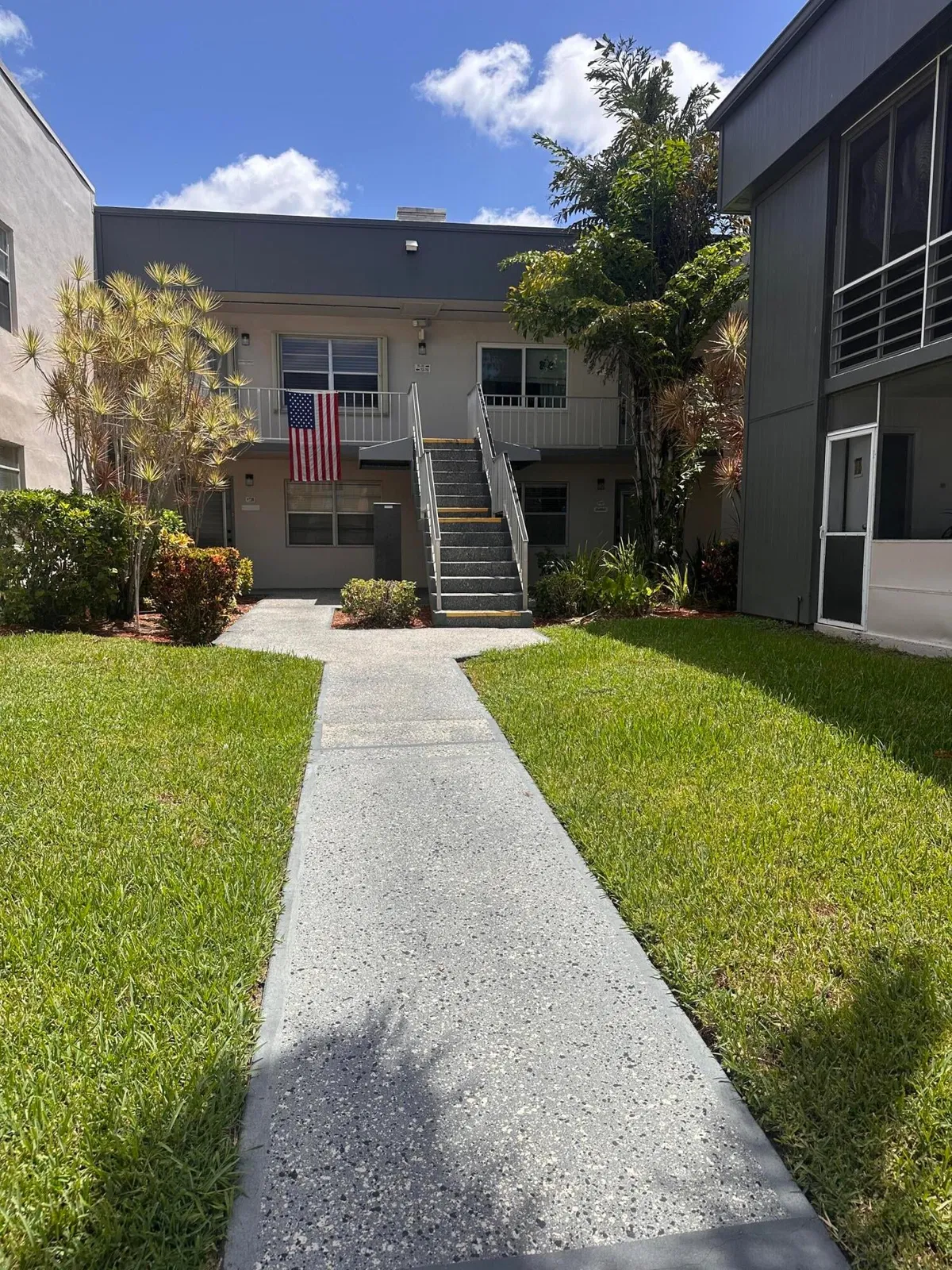 Residence photo 4