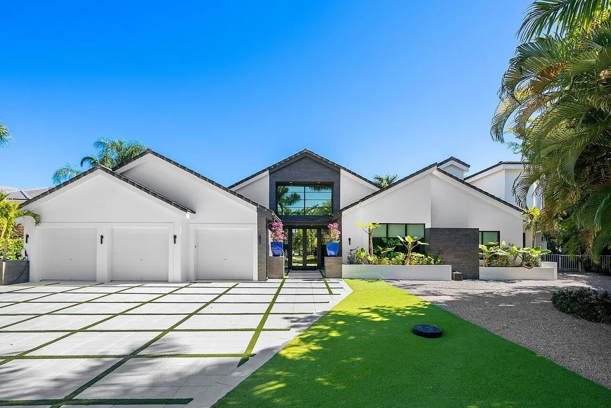 Woodfield Country Club Residence
