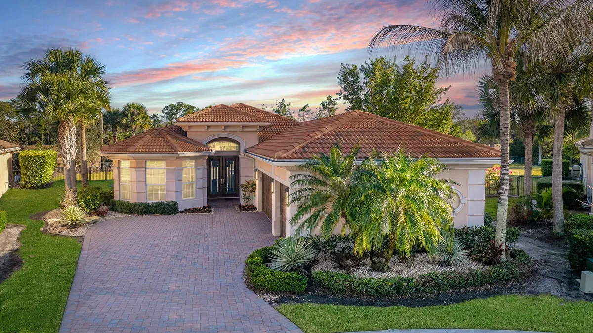 Jupiter Country Club Residence