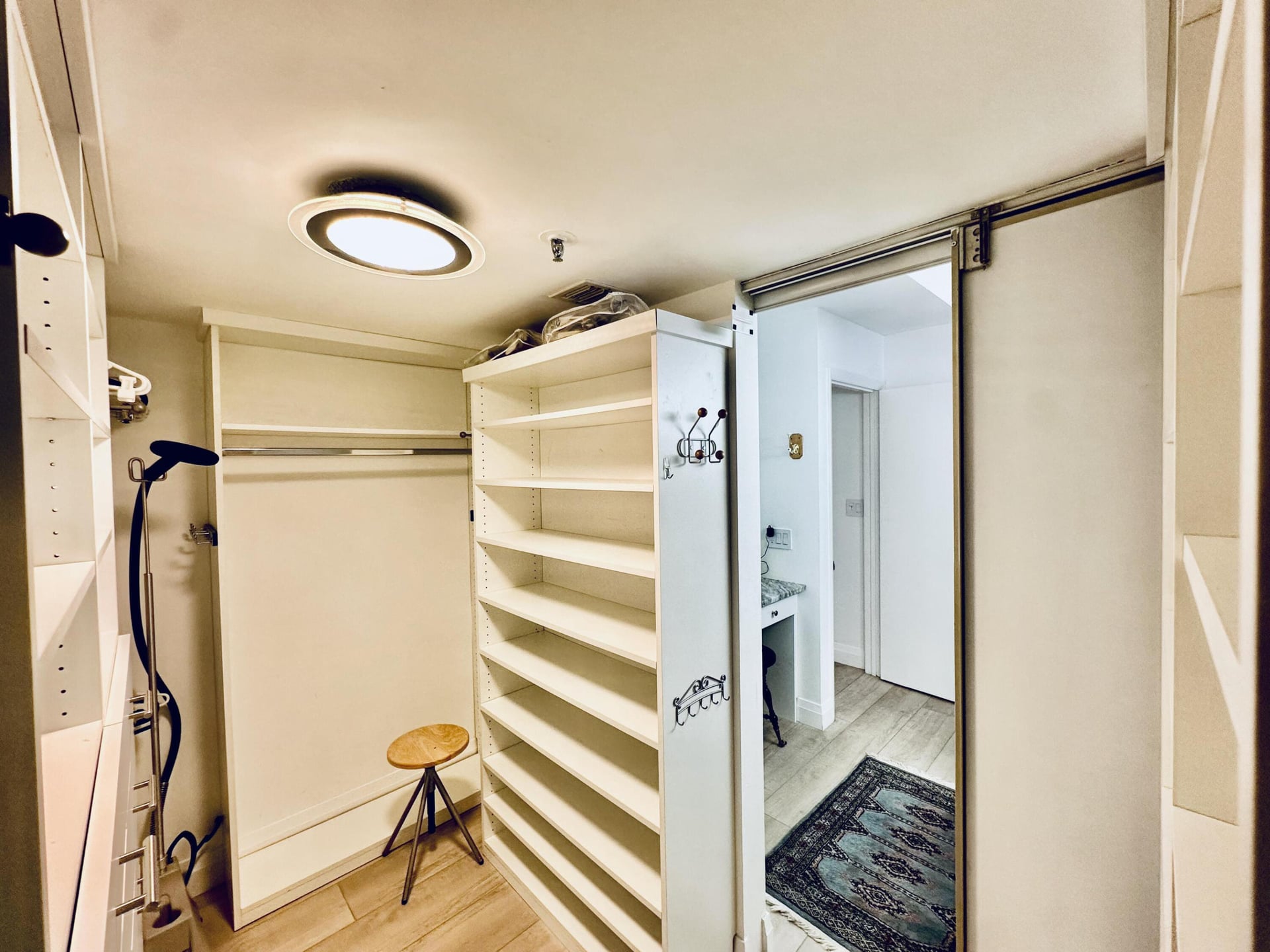 Unit 111 photo 13