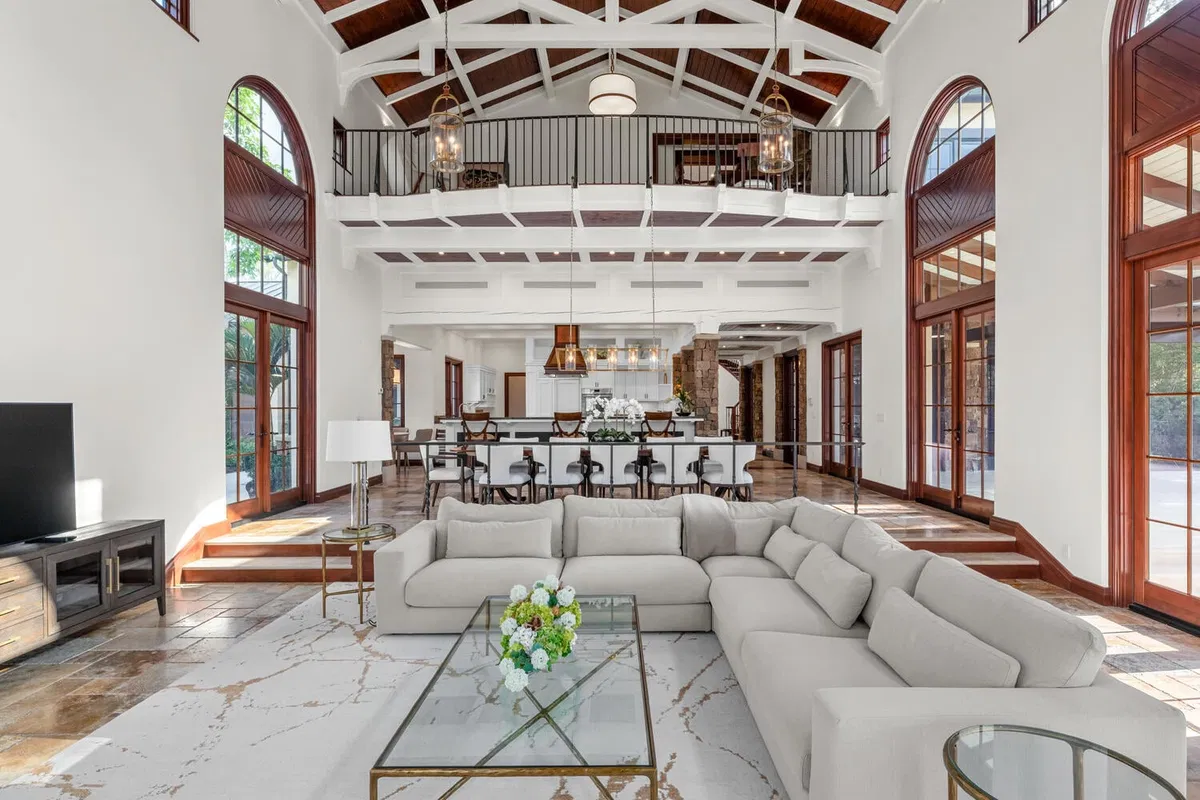 Homeland Residence photo 31