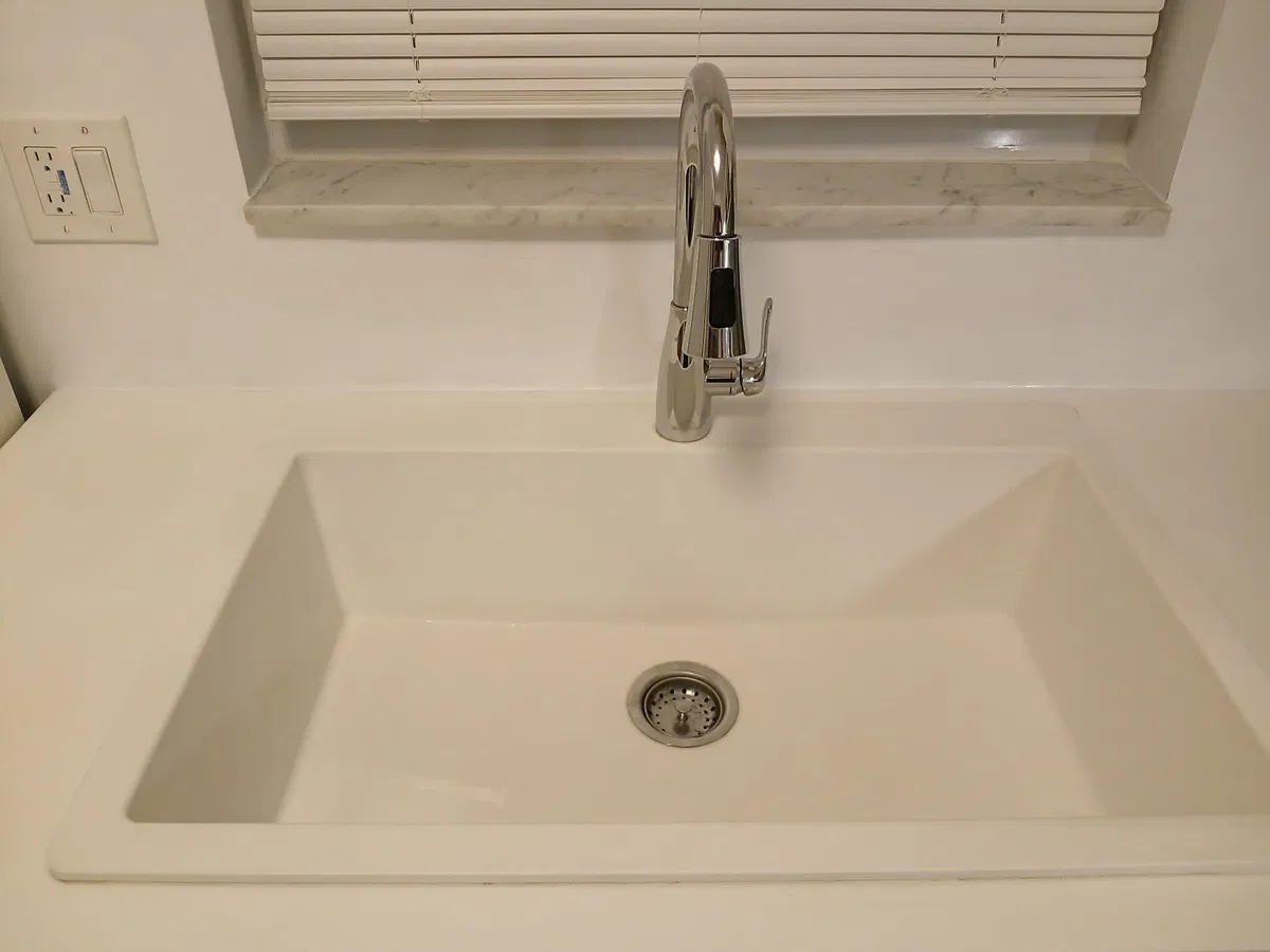 Unit 309 photo 7