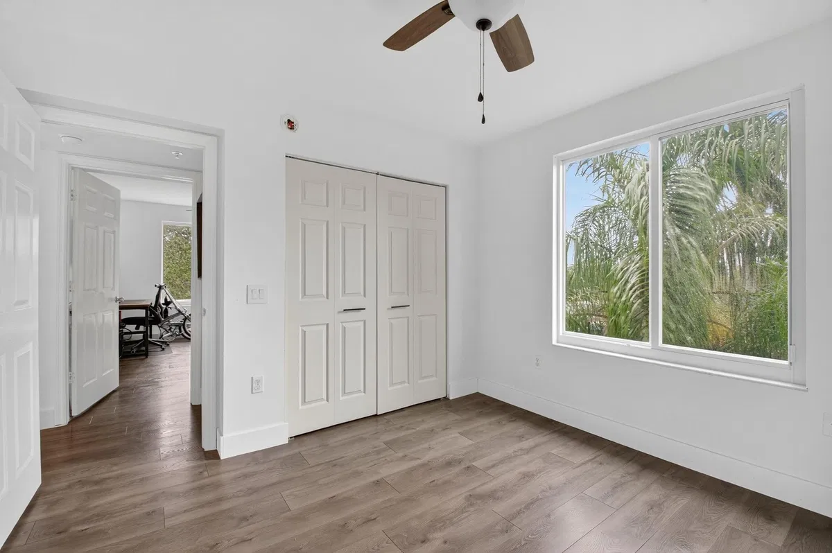 Unit 224 photo 40