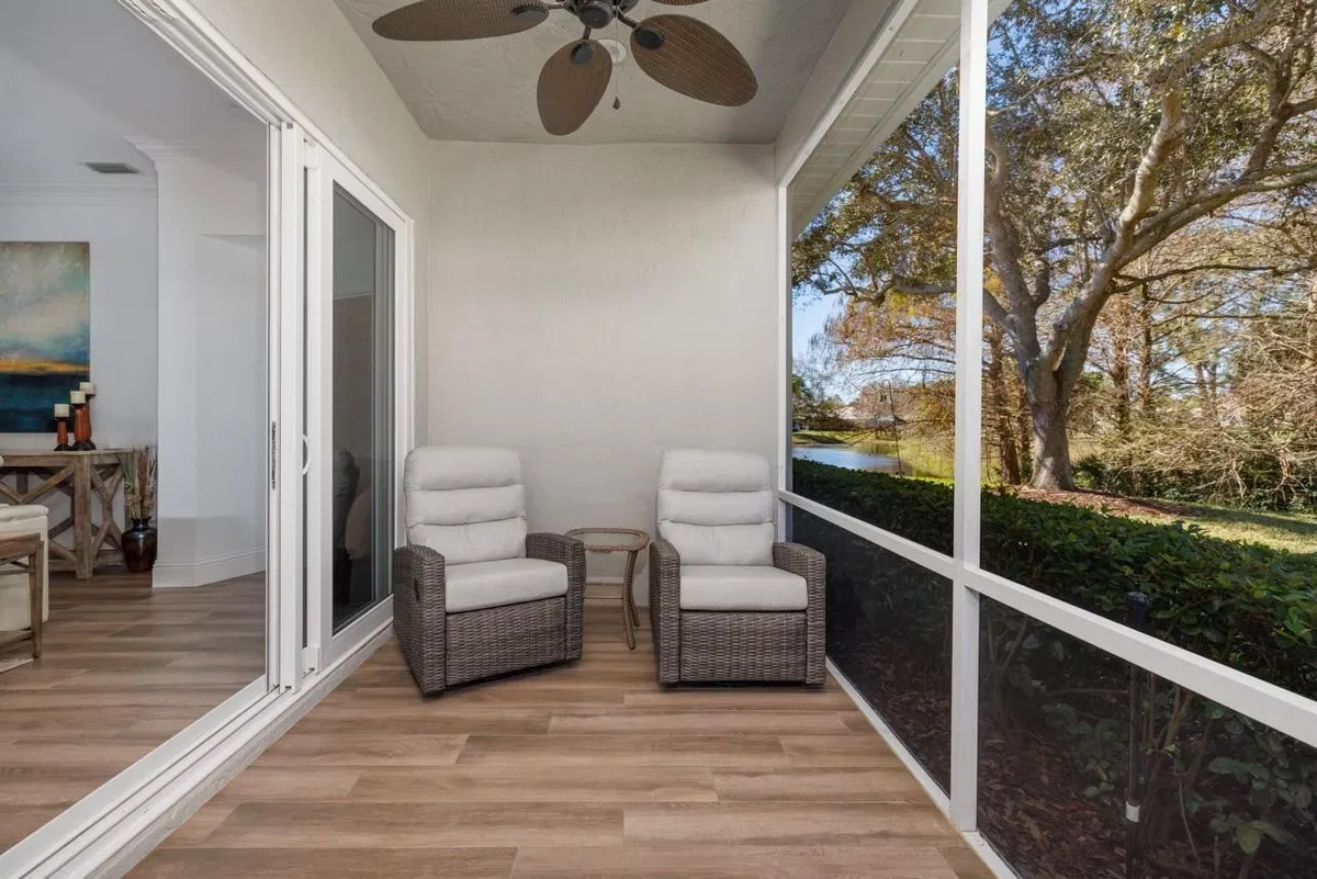 Monarch Country Club Residence photo 28