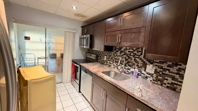Unit 104 photo 4