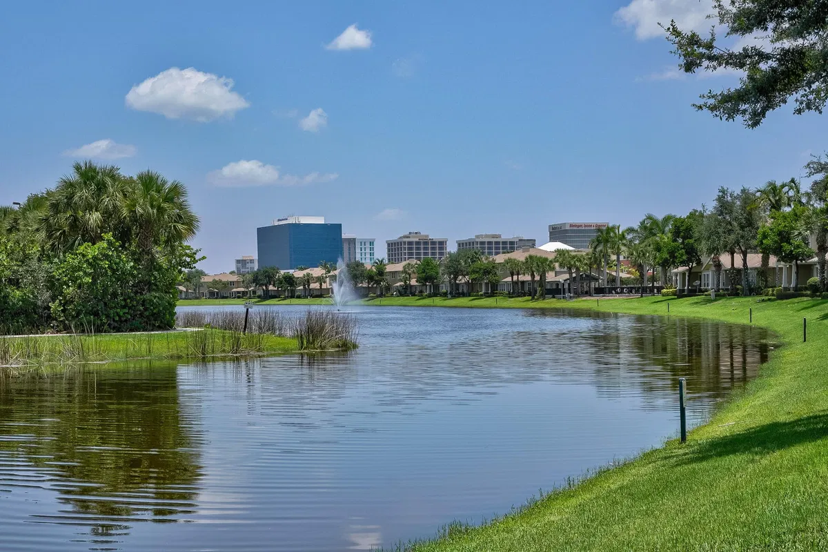 Cityside West Palm Beach Unit 2 photo 4