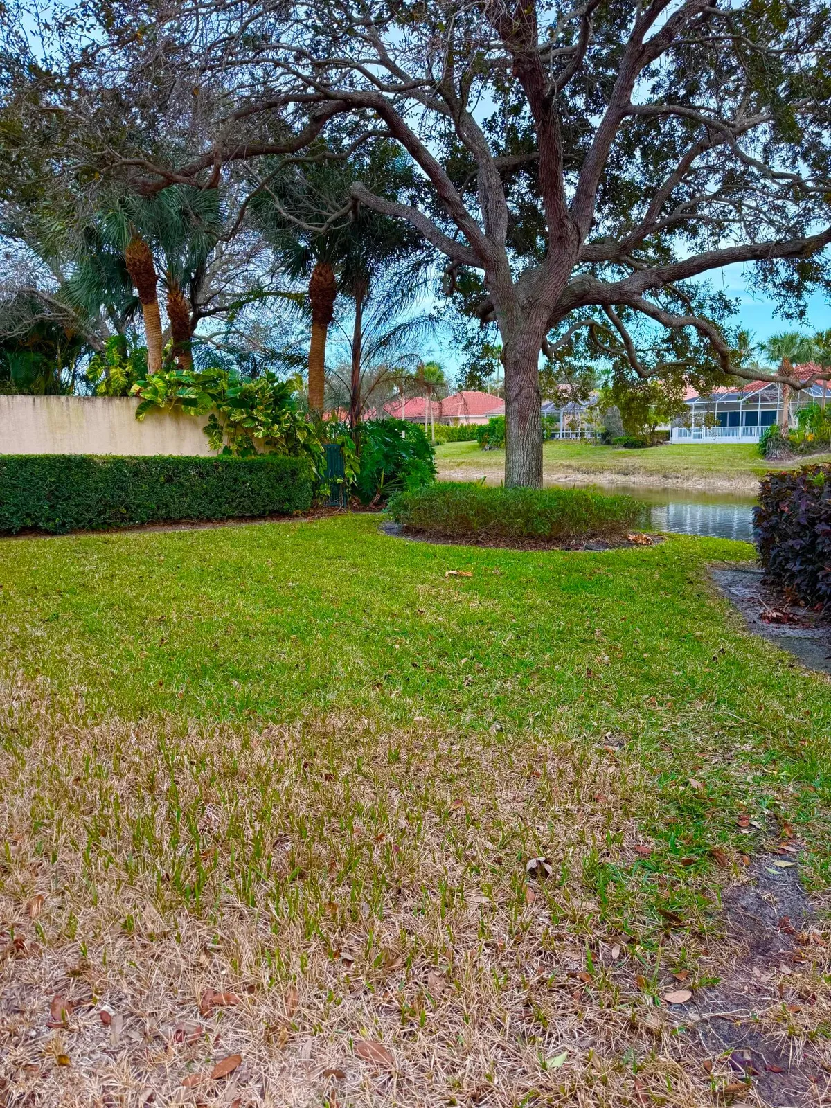 Residence photo 16