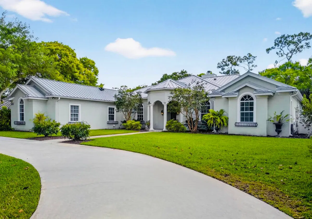 Paddock Park Residence