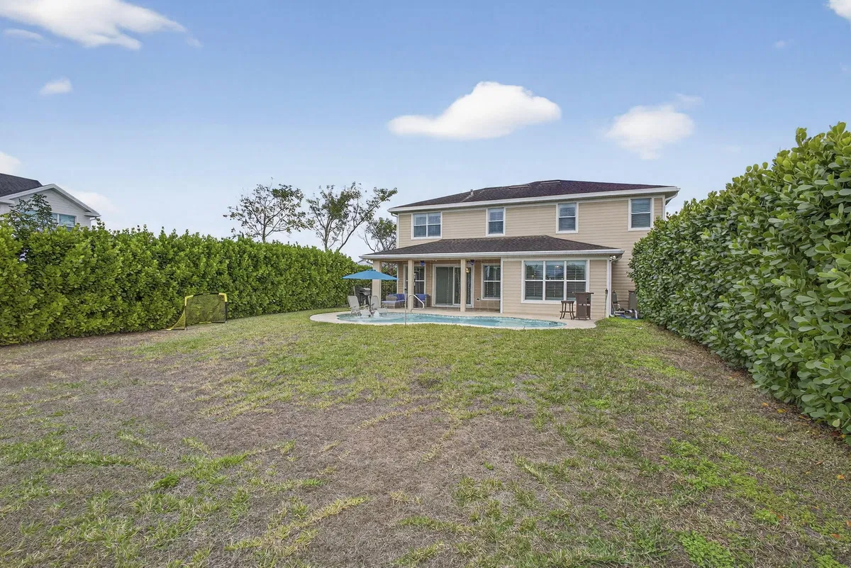  Residence photo 46