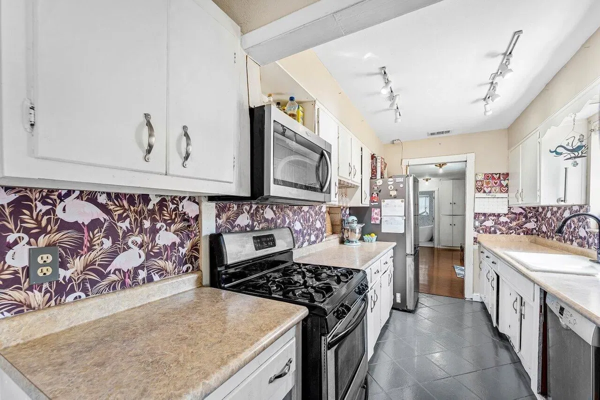  Residence photo 16