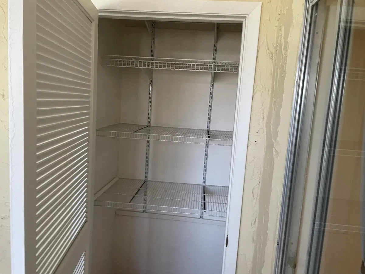 Unit 315 photo 25