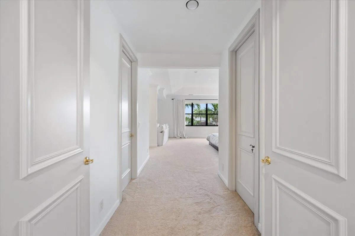  Residence photo 28