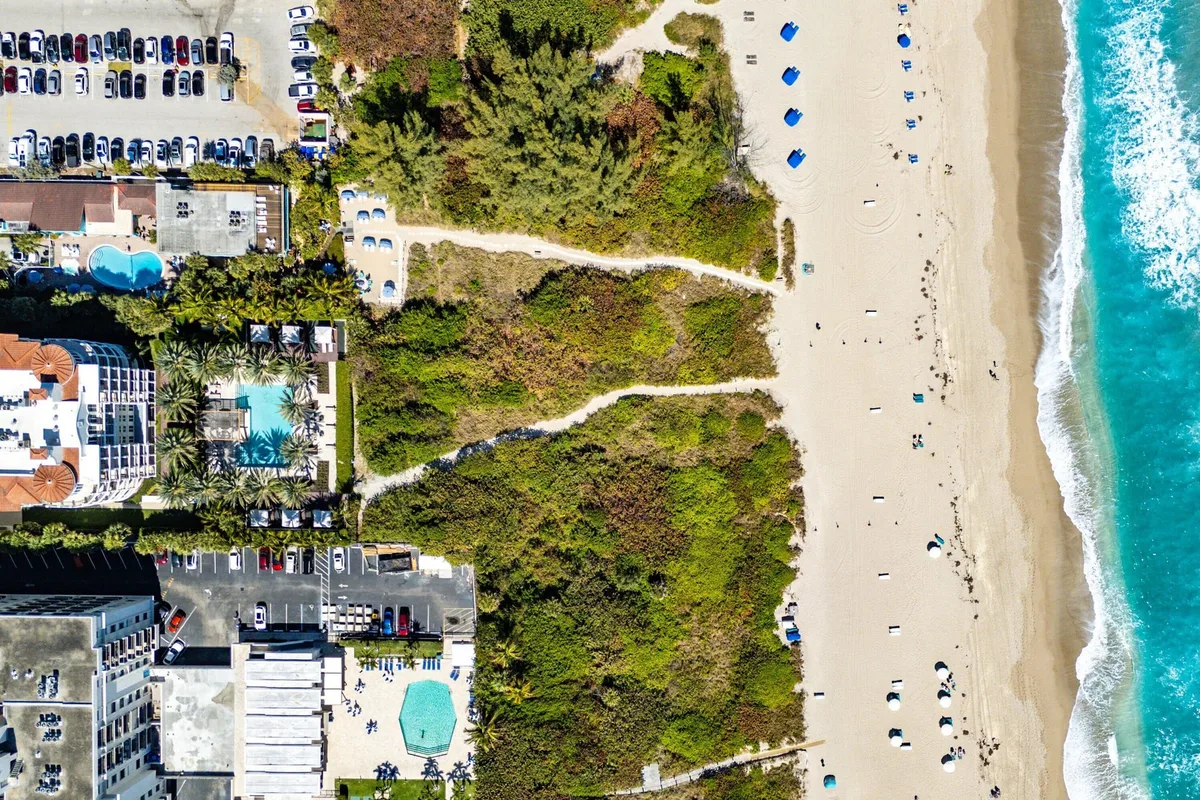 Dolce Vita Singer Island Unit 303 photo 4