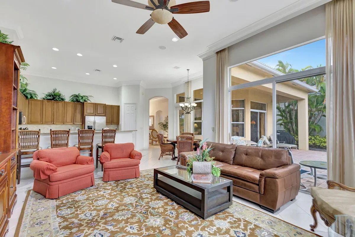 Mirasol Country Club Residence photo 34