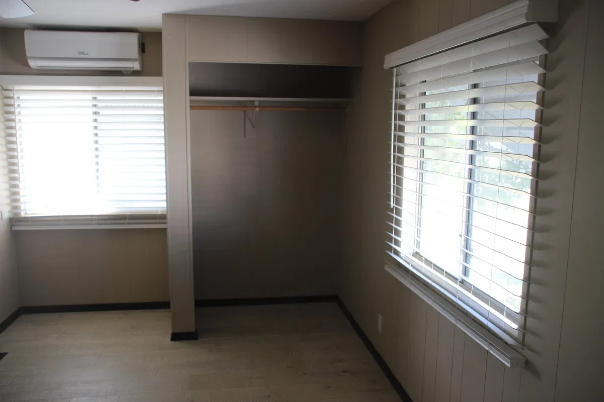 Residence photo 16